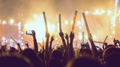 Głogów. Emocjonujący muzyczny spektakl o romskim życiu na deskach teatru