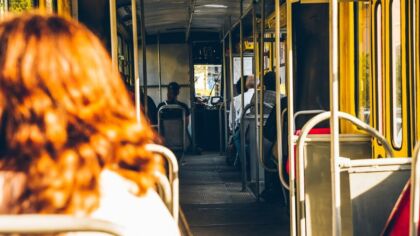 Sylwester 2025: Jak będą kursować autobusy? Sprawdź rozkład!