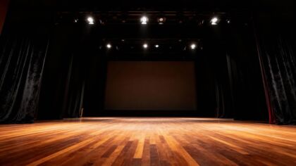 Bajkowa magia teatru w Białołęce: kultura łączy społeczność!