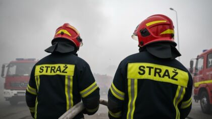 Policjantki uratowały życie w pożarze pustostanu
