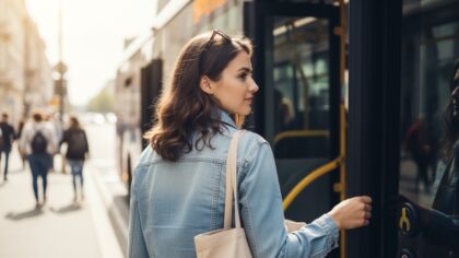 Utrudnienia na ul. Królowej Jadwigi: zamknięcia i zmiany w kursach autobusów