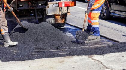 2,2 mln zł na modernizację drogi w Dobrzejowicach – kluczowa inwestycja dla bezpieczeństwa mieszkańców