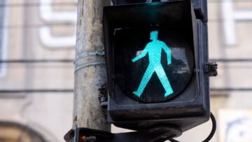 Policja dba o bezpieczeństwo dzieci w drodze do szkoły”