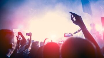 Wrzesień w Głogowie: Kulturalne wydarzenia w Klubie Mayday i Teatrze im. Gryphiusa
